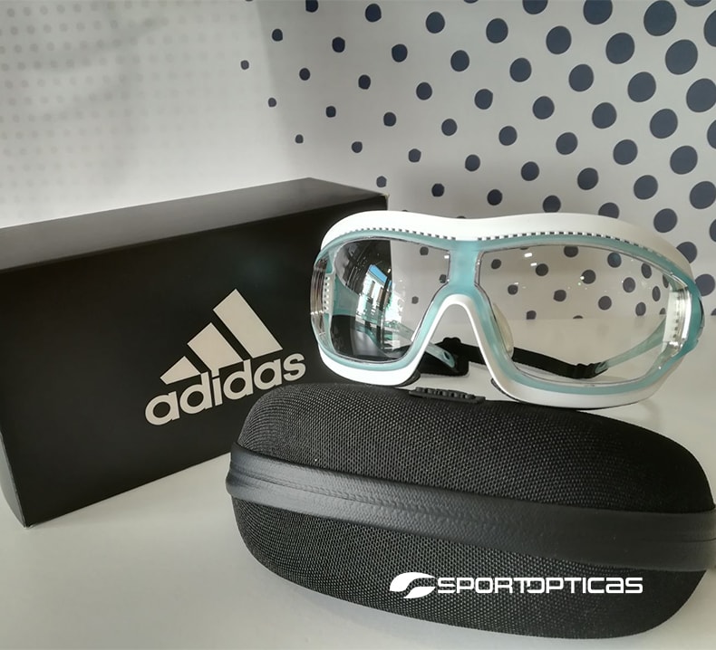 Ejemplo Adidas Tycane Pro Outdoor graduadas con lentes fotocromáticas.